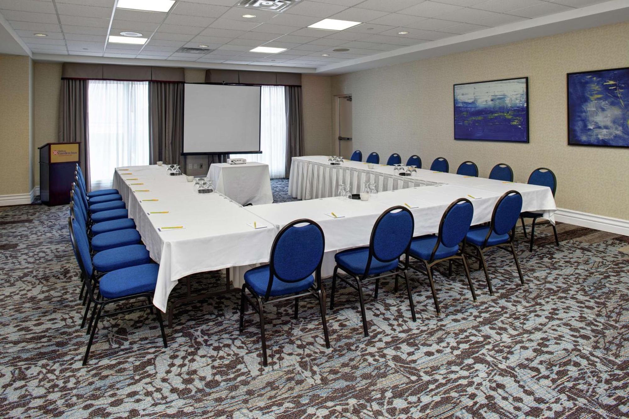Hilton Garden Toronto-oakville Hotel 3*